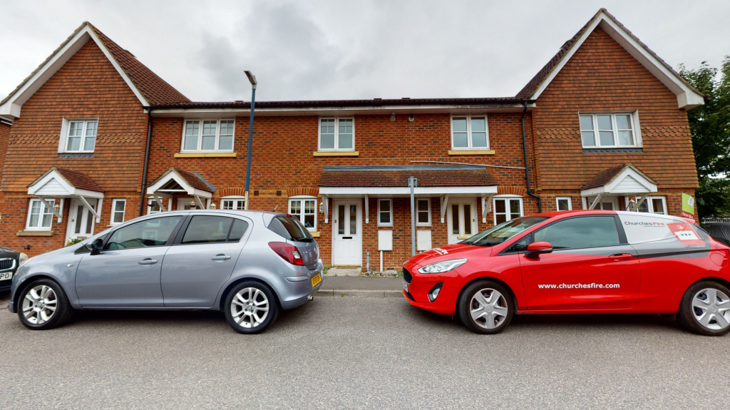 2 bed terraced house for sale in Stagshaw Close, Maidstone  - Property Image 1