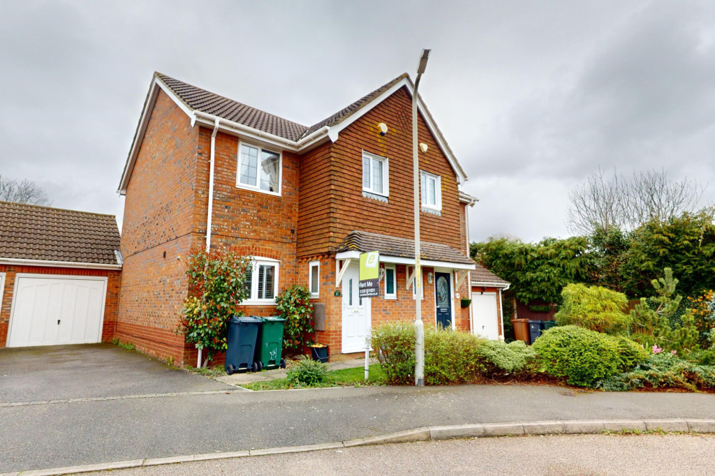 3 bed semi-detached house to rent in Harrow Way, Ashford - Property Image 1