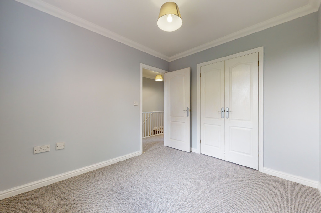 3 bed terraced house for sale in Hestia Way, Ashford  - Property Image 4
