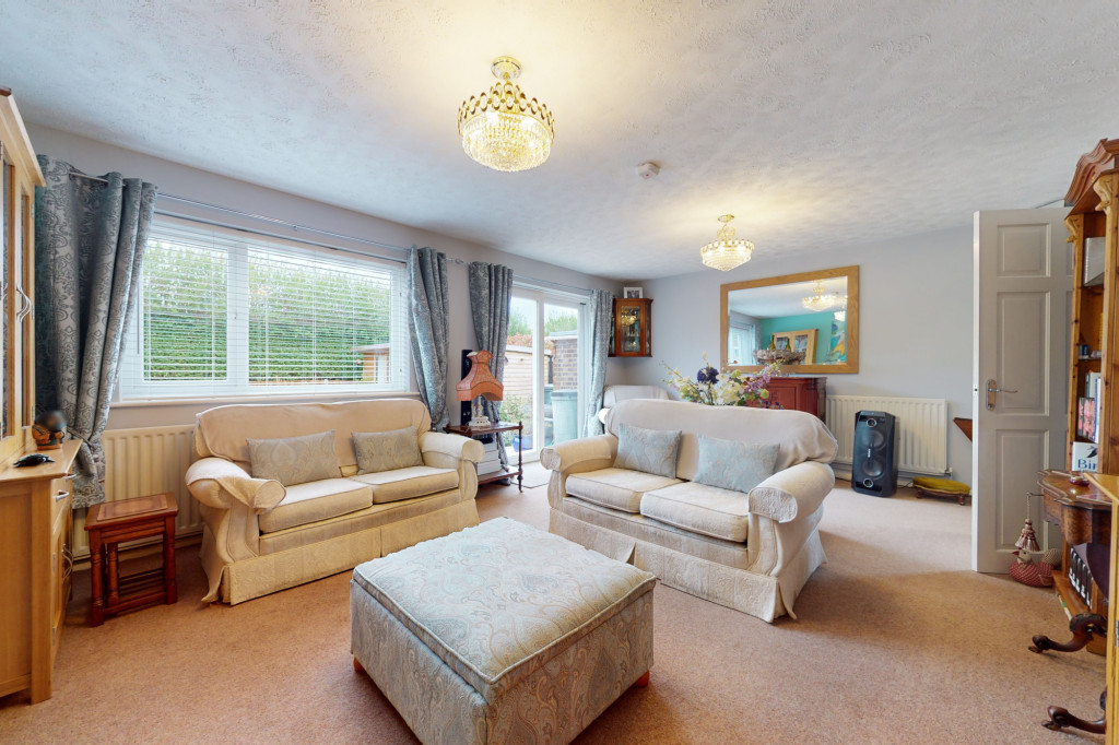 4 bed detached house for sale in Cherry Gardens, New Romney  - Property Image 2