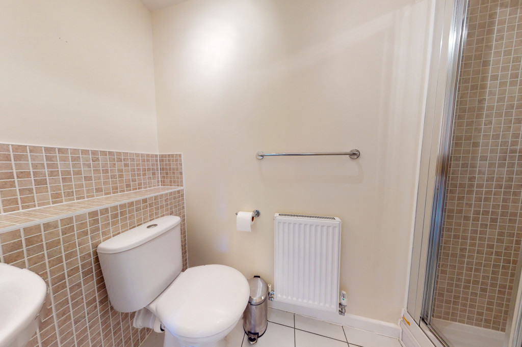 3 bed semi-detached house to rent in Emmetts Close, Ashford  - Property Image 6