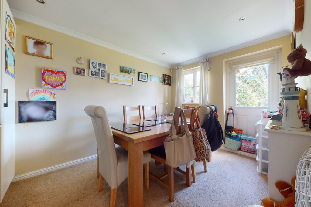4 bed detached house for sale in Acorn Close, Ashford  - Property Image 7