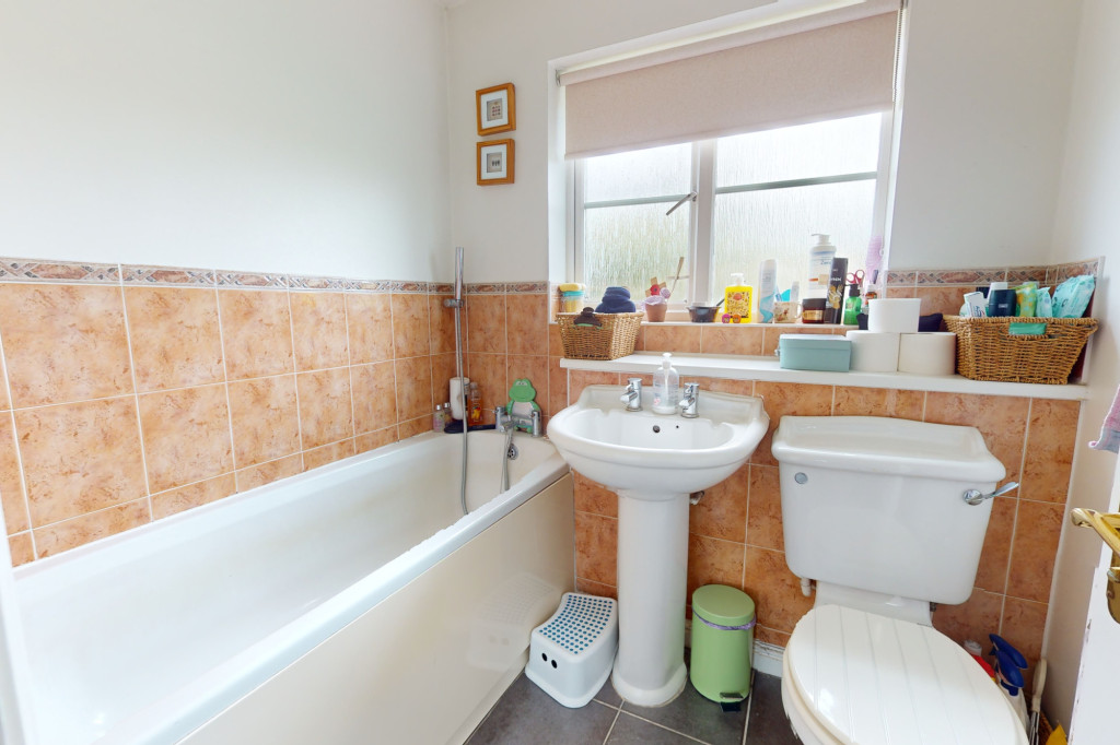 4 bed detached house for sale in Acorn Close, Ashford  - Property Image 9