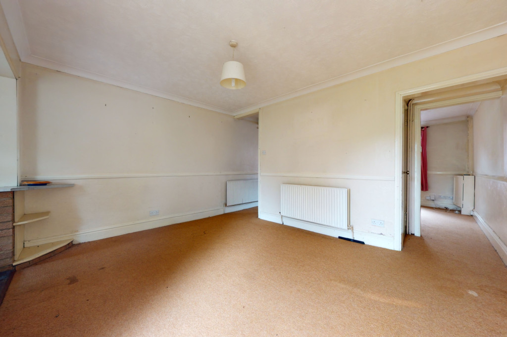 2 bed terraced house for sale in Tufton Road, Ashford  - Property Image 3