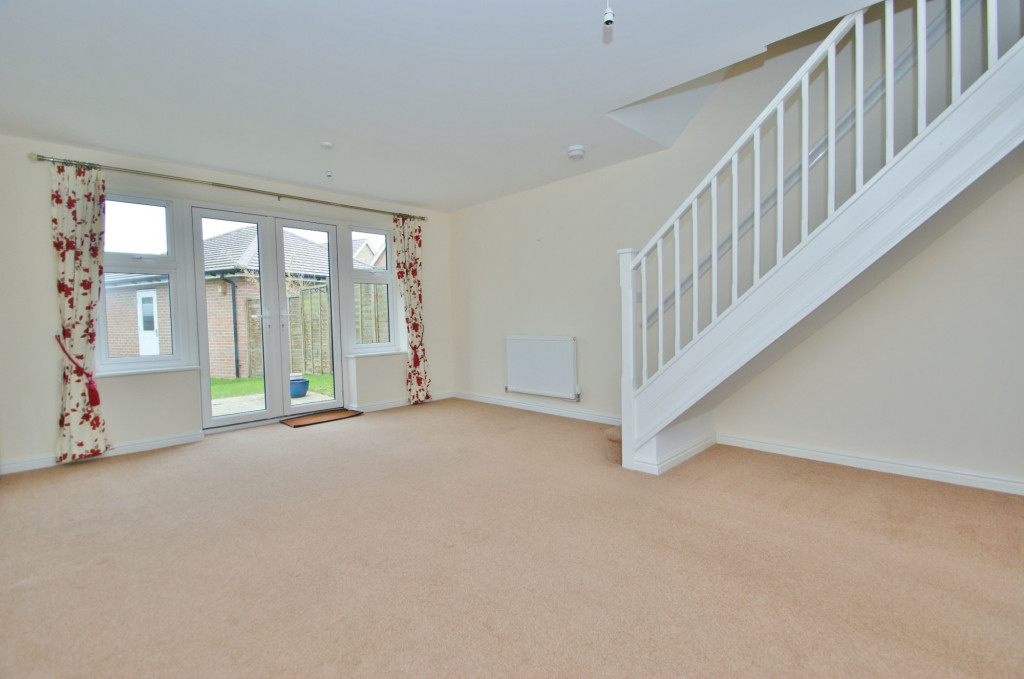 2 bed semi-detached house for sale in Farmers Way, Ashford  - Property Image 2