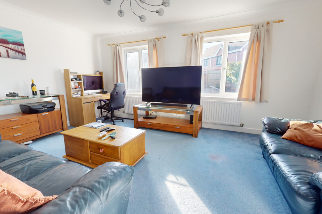 4 bed terraced house for sale in Swaffer Way, Ashford  - Property Image 5