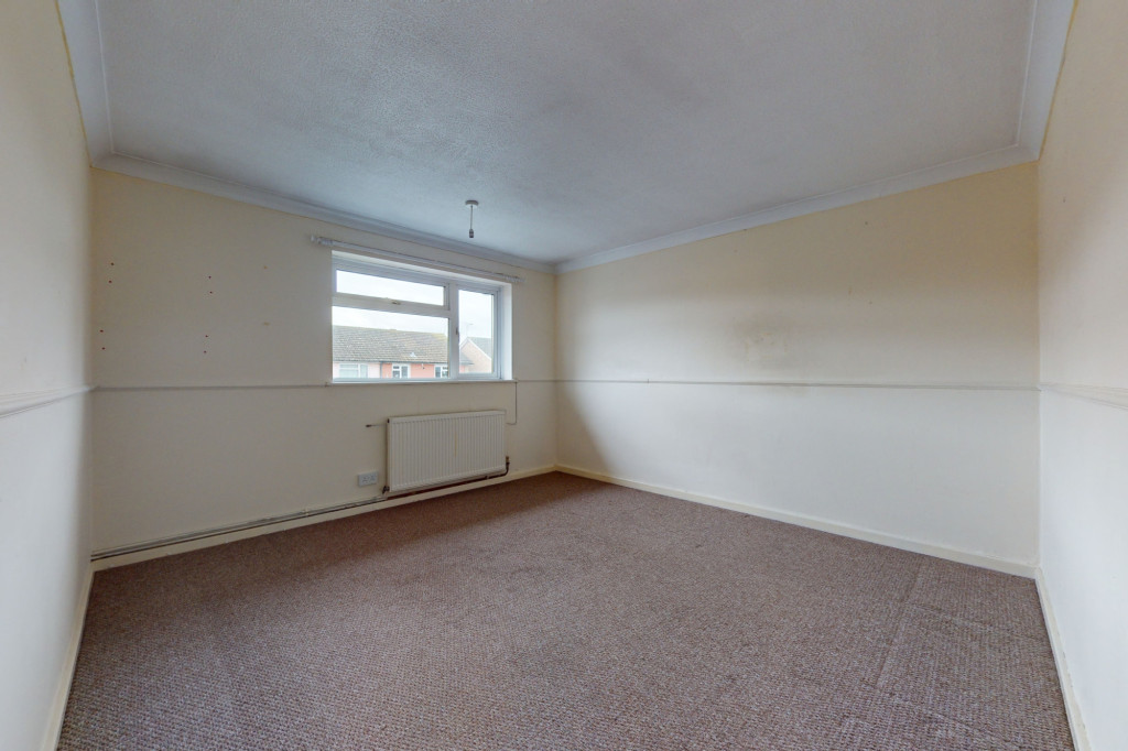3 bed terraced house for sale in Lynsted Close, Ashford  - Property Image 8