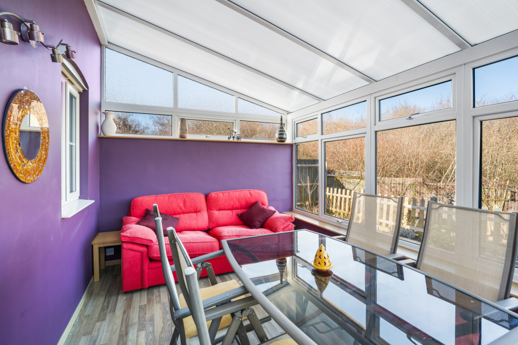 3 bed detached house for sale in Hill Rise, Ashford  - Property Image 9