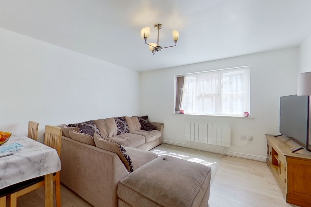 2 bed flat for sale in East Stour Way, Ashford  - Property Image 2
