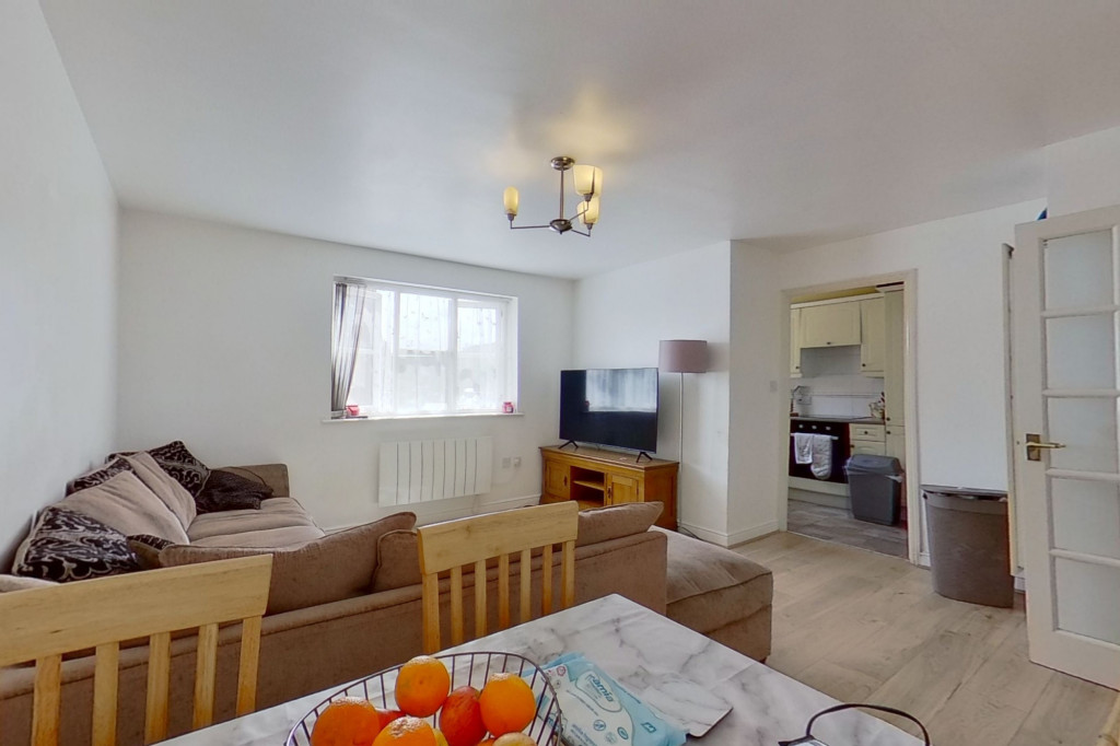 2 bed flat for sale in East Stour Way, Ashford  - Property Image 4