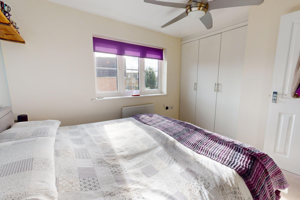 2 bed terraced house for sale in Colemans Close, Ashford  - Property Image 6