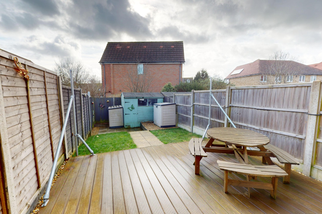2 bed terraced house for sale in Colemans Close, Ashford  - Property Image 10