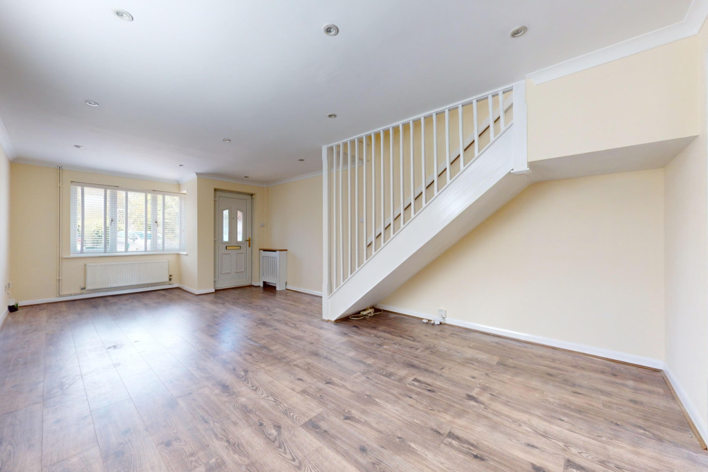 2 bed end of terrace house for sale in The Corner, Ashford  - Property Image 2