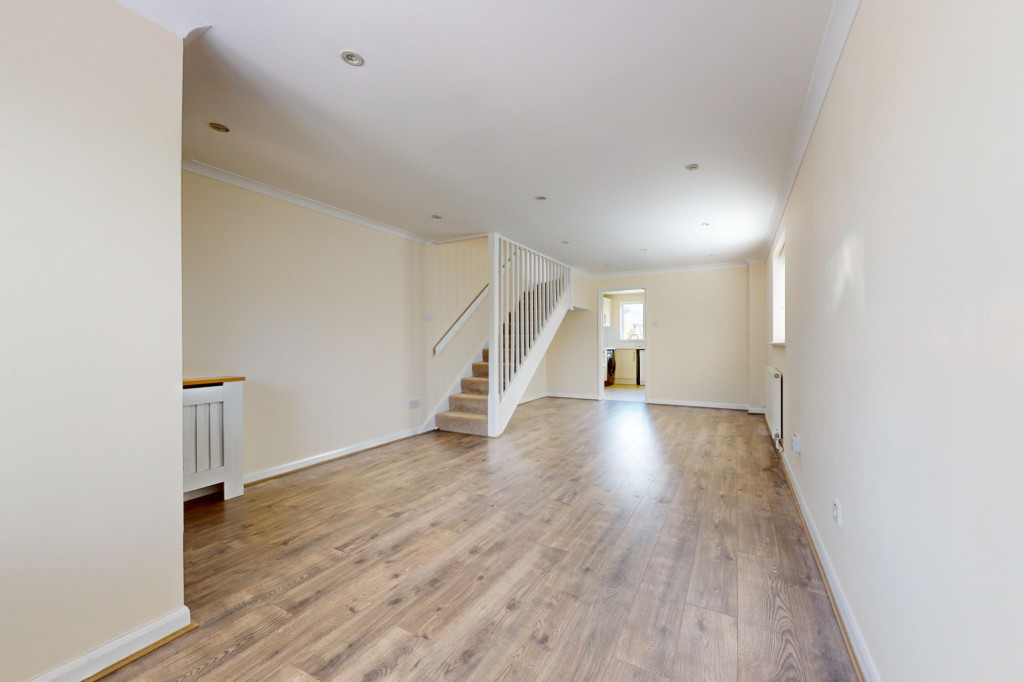 2 bed end of terrace house for sale in The Corner, Ashford  - Property Image 3