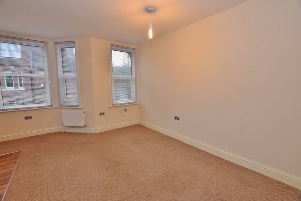 1 bed flat to rent in Broadmead Road, Folkestone  - Property Image 3