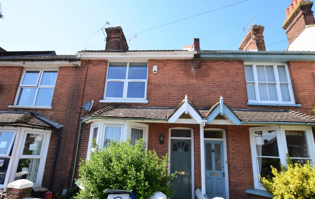 2 bed terraced house to rent in Eastern Avenue, Ashford - Property Image 1