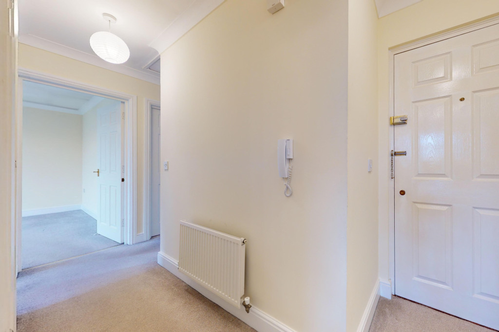 2 bed flat to rent in Angus Drive, Ashford  - Property Image 3