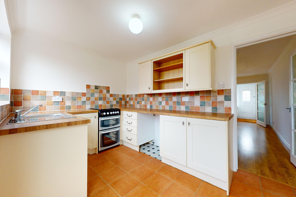 2 bed terraced house to rent in Lime Close, Ashford  - Property Image 4