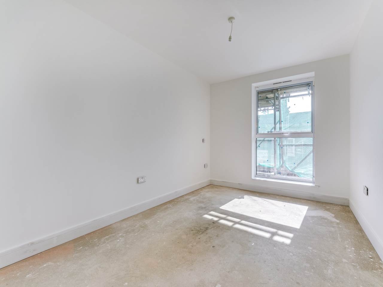 2 bed flat for sale in Ley Line House, Melbourn Street  - Property Image 4