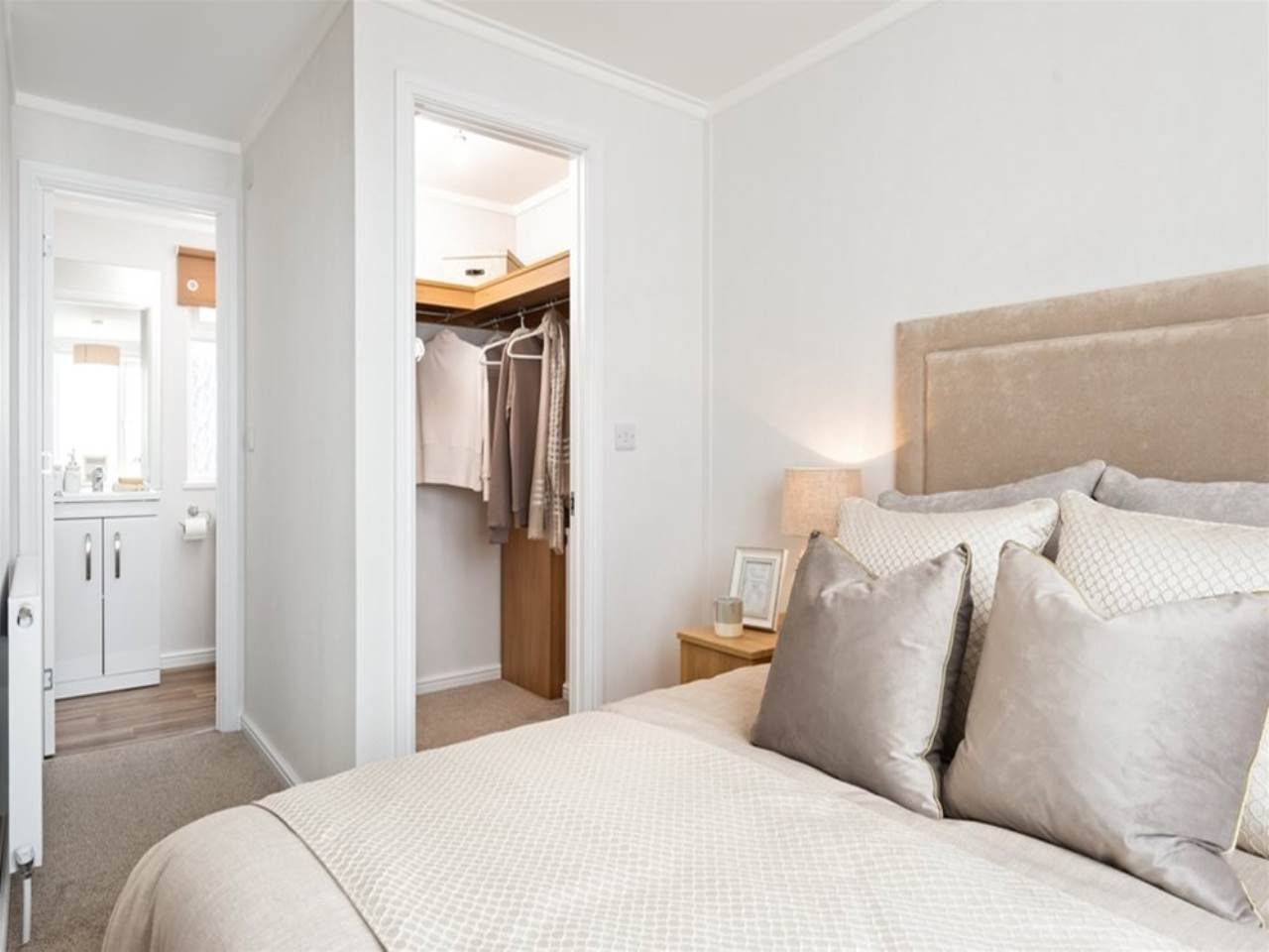 2 bed detached house for sale in Badgers Holt, Longstanton   - Property Image 13