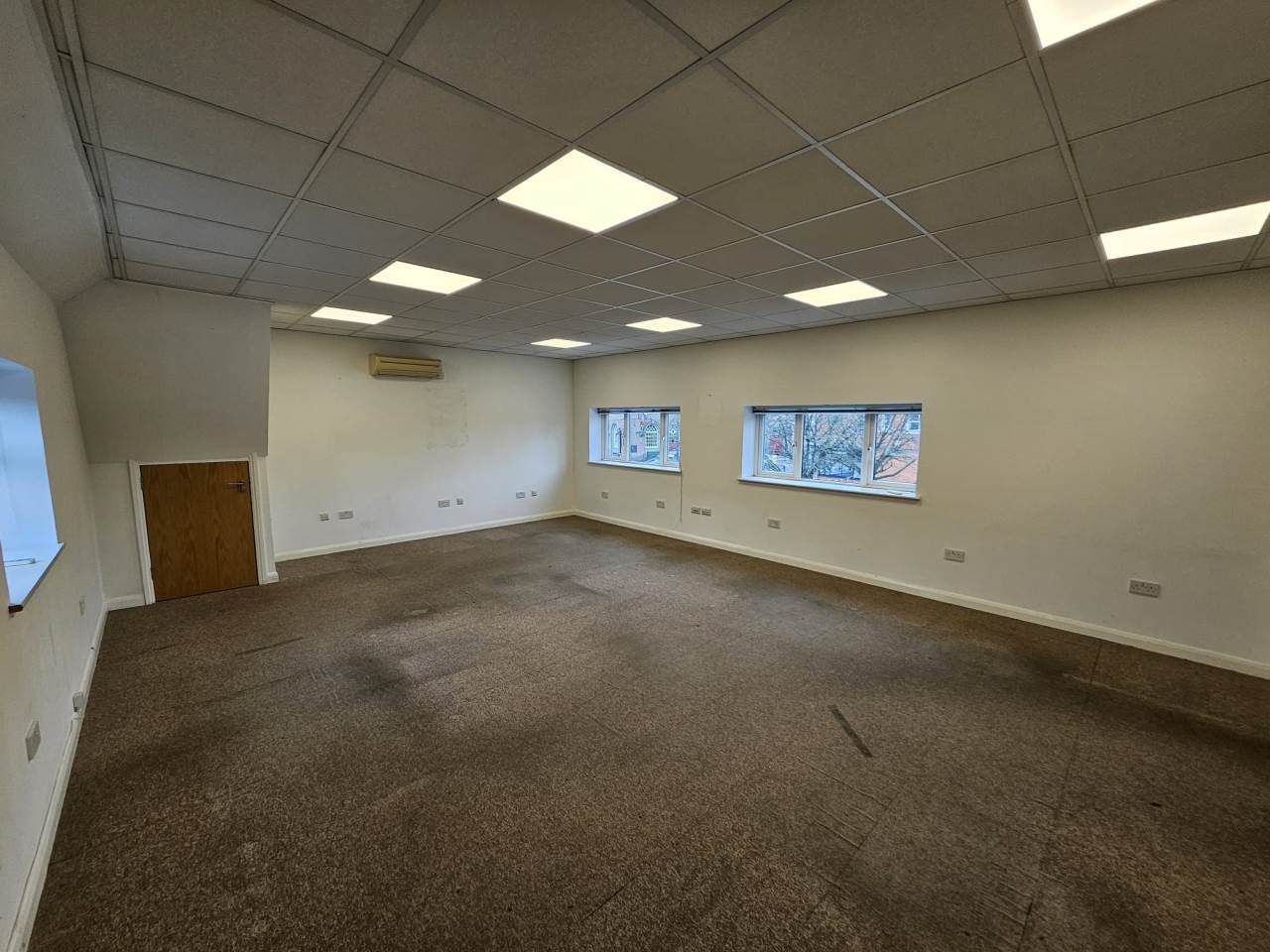 Commercial property for sale in Kneesworth Street, Royston  - Property Image 6