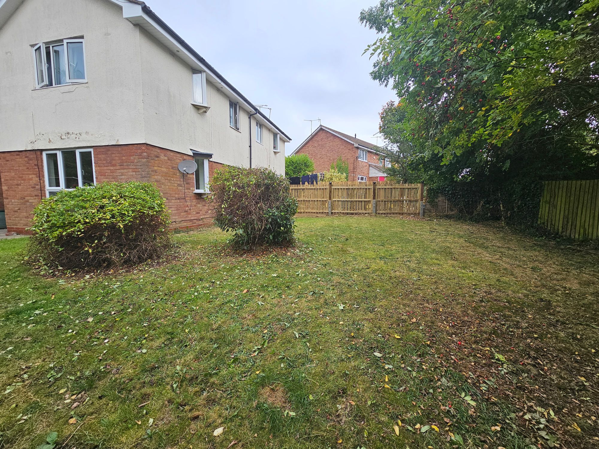 Studio flat to rent in Tisdale Rise, Kenilworth  - Property Image 5