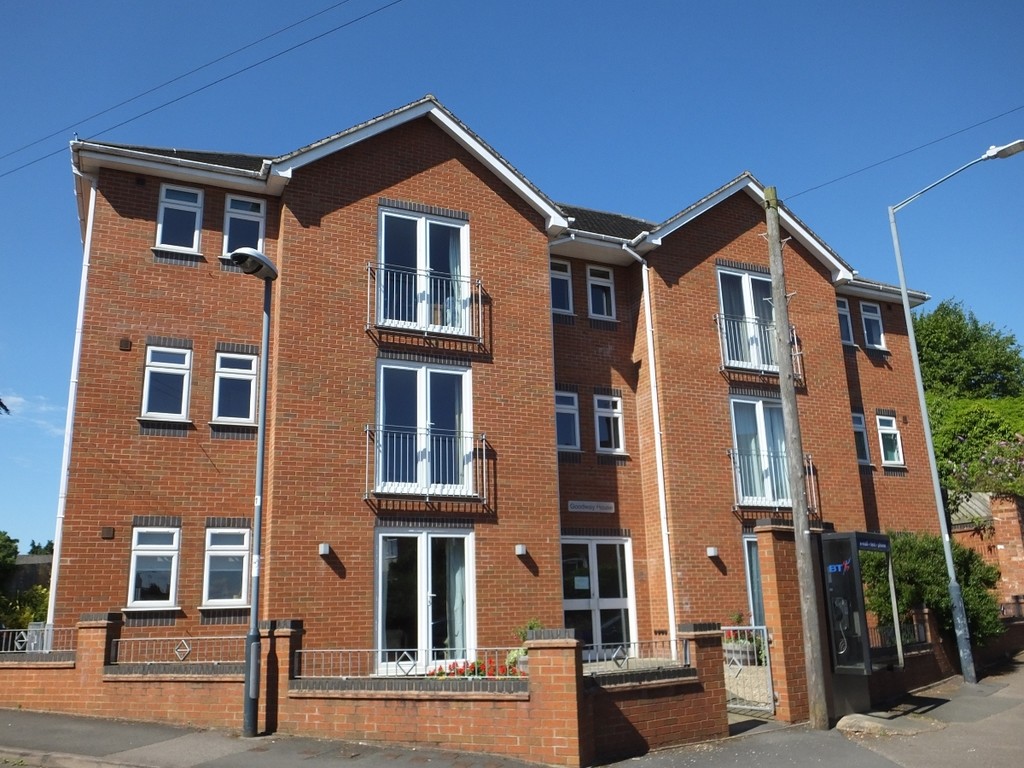 Spacious two double bedroom apartment | Ground floor | Close to Abbey Fields and the town centre | Living room with french windows | Kitchen with built in white goods including dishwasher | 2 double bedrooms | Double glazing | Gas central heating | Furnished | Available 29th January 2022