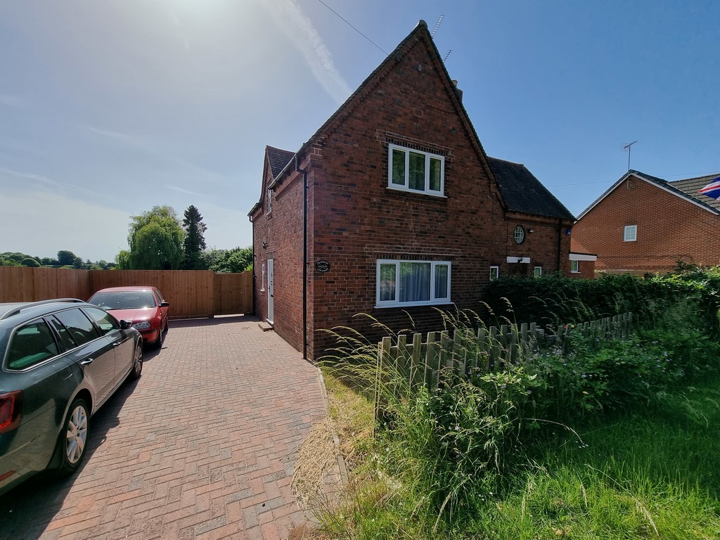 Two bedroom character cottage | Recently refurbished throughout | Close to Warwick University | Modern kitchen/diner | Two double bedrooms | Large garden with views over farmland | Plenty of off road parking | Gas central heating and double glazing | Unfurnished | Available 9th July 2022