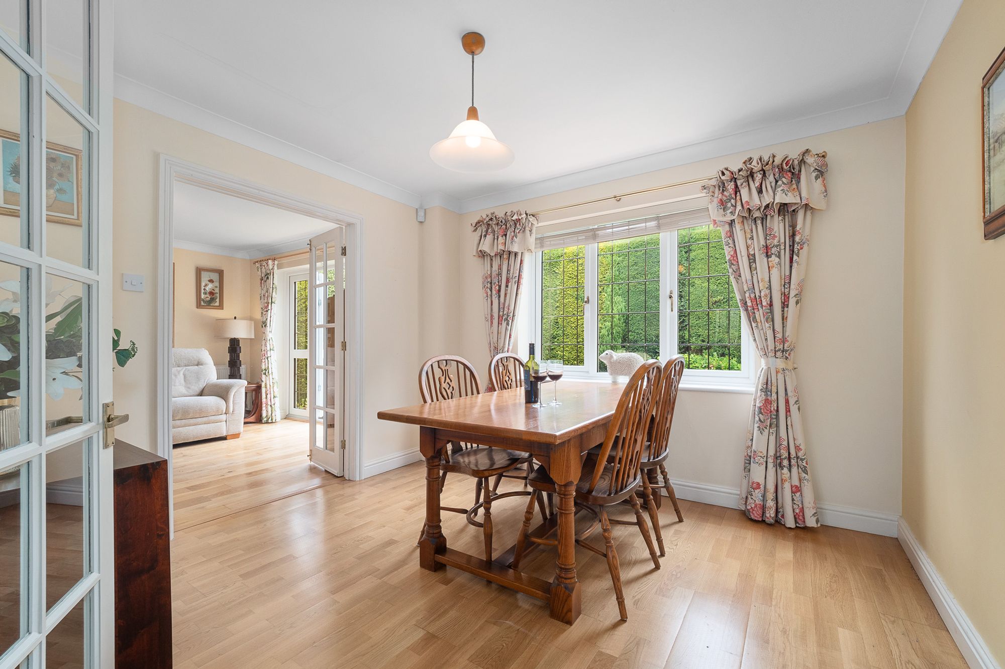 4 bed house for sale in Lawrence Gardens, Kenilworth  - Property Image 10