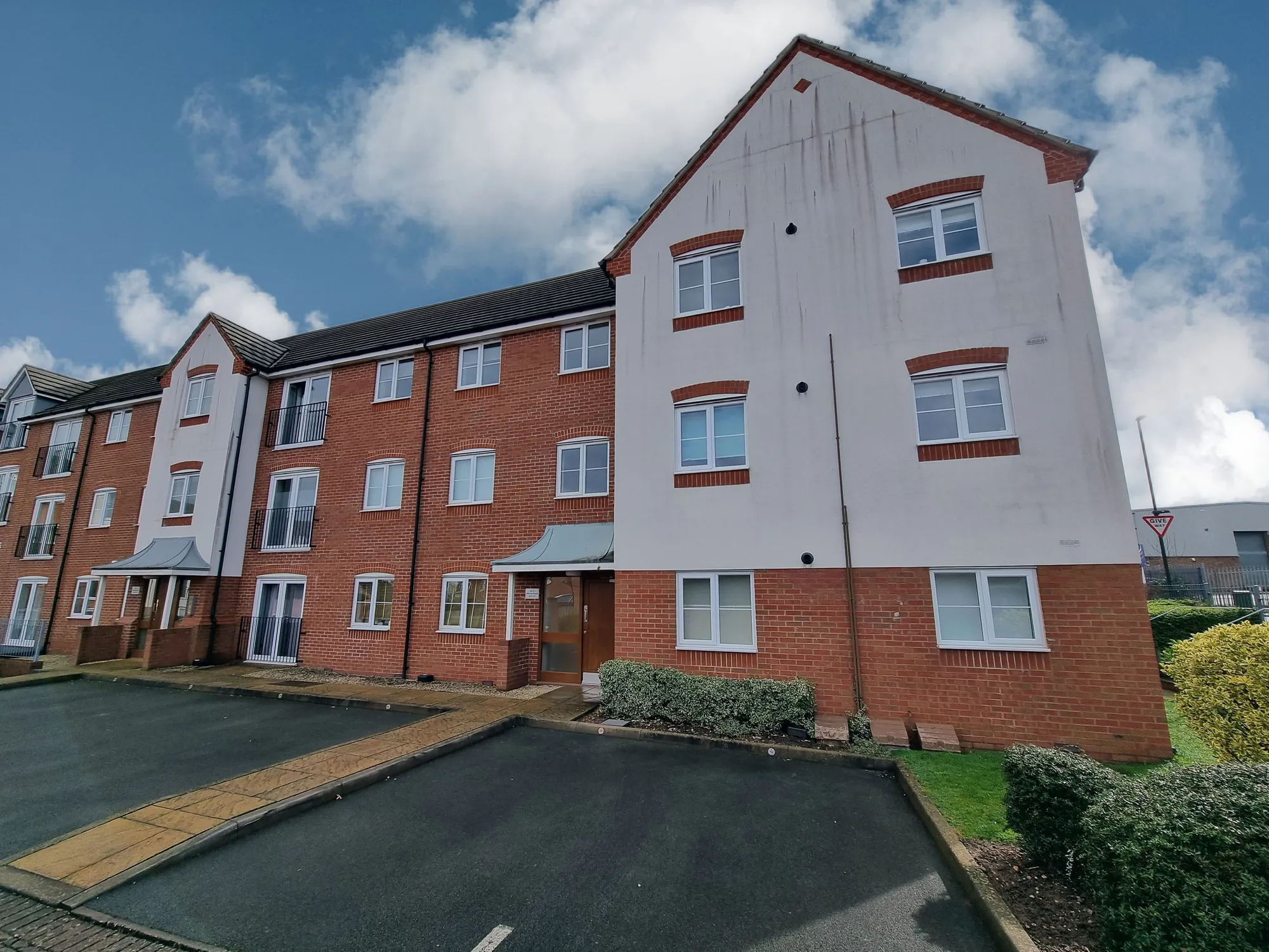 Apartment to rent in Penruddock Drive, Coventry  - Property Image 1