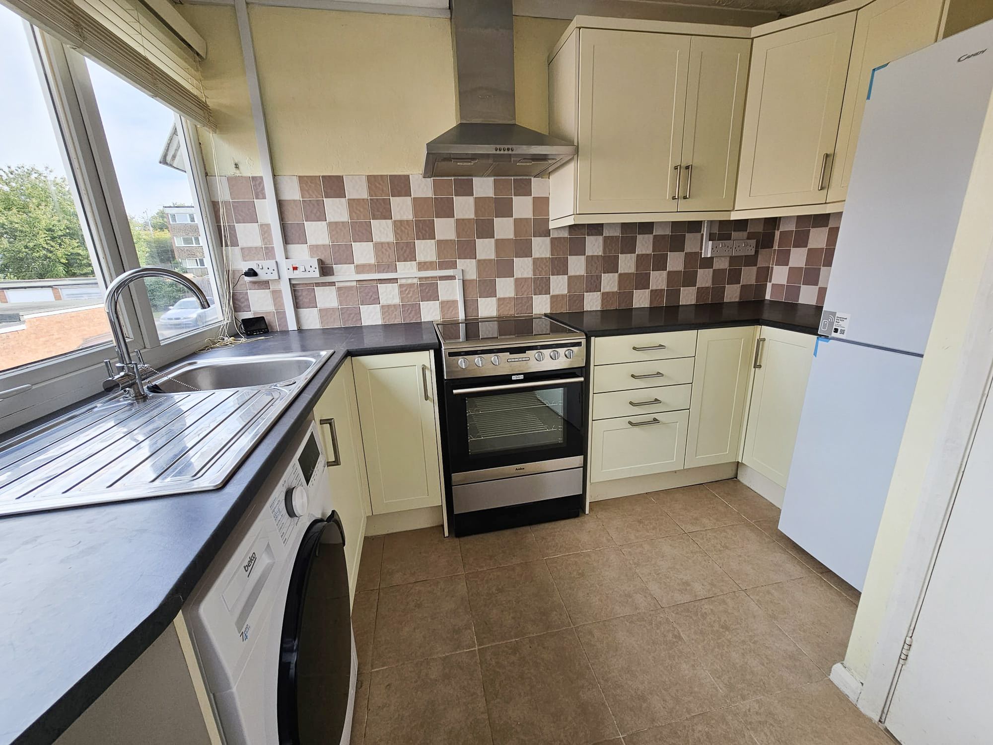 2 bed house to rent in Remburn Gardens, Warwick  - Property Image 3