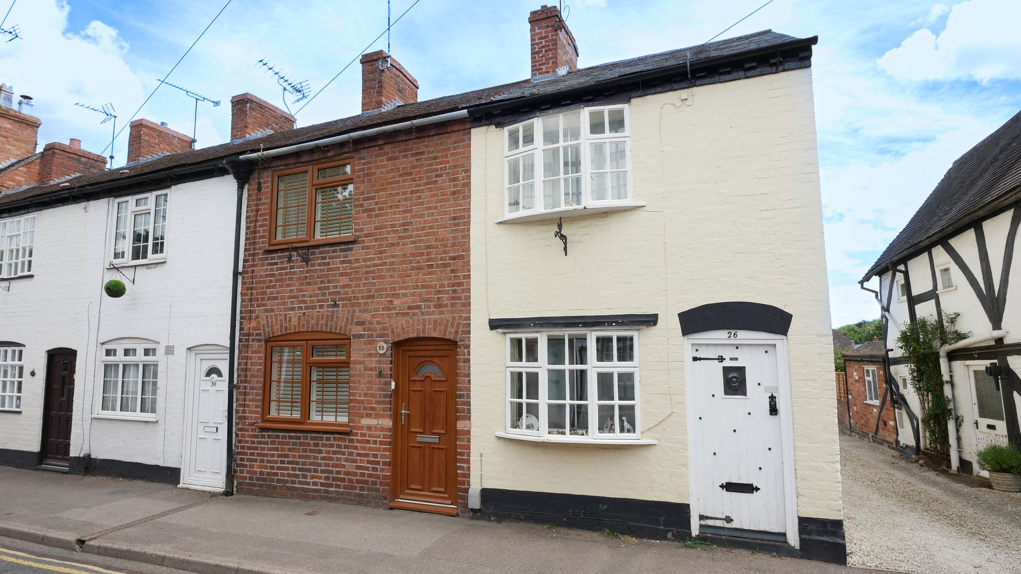 2 bed terraced cottage to rent in New Street, Kenilworth  - Property Image 1