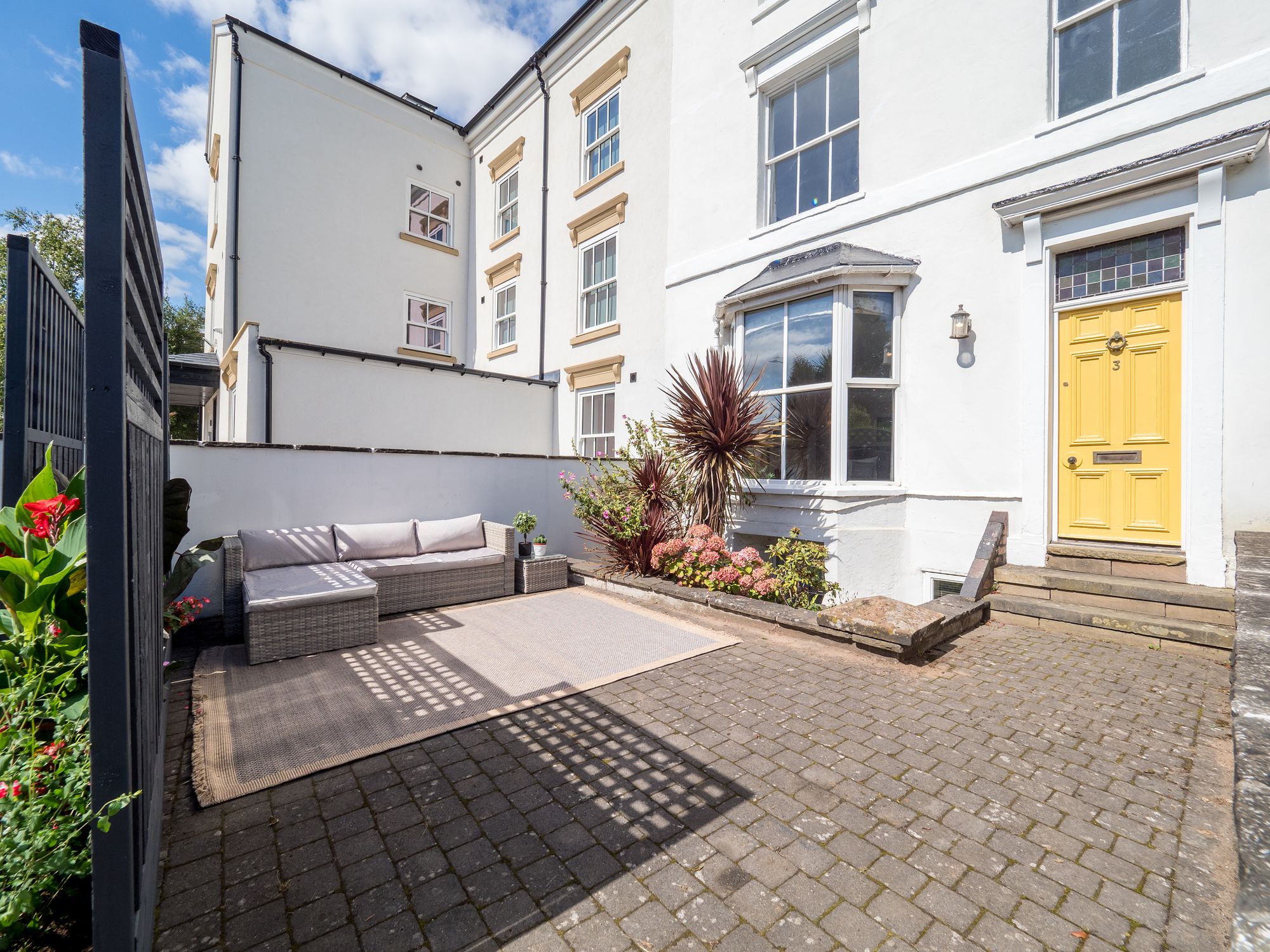 5 bed terraced town house for sale in Clarendon Road, Kenilworth  - Property Image 24