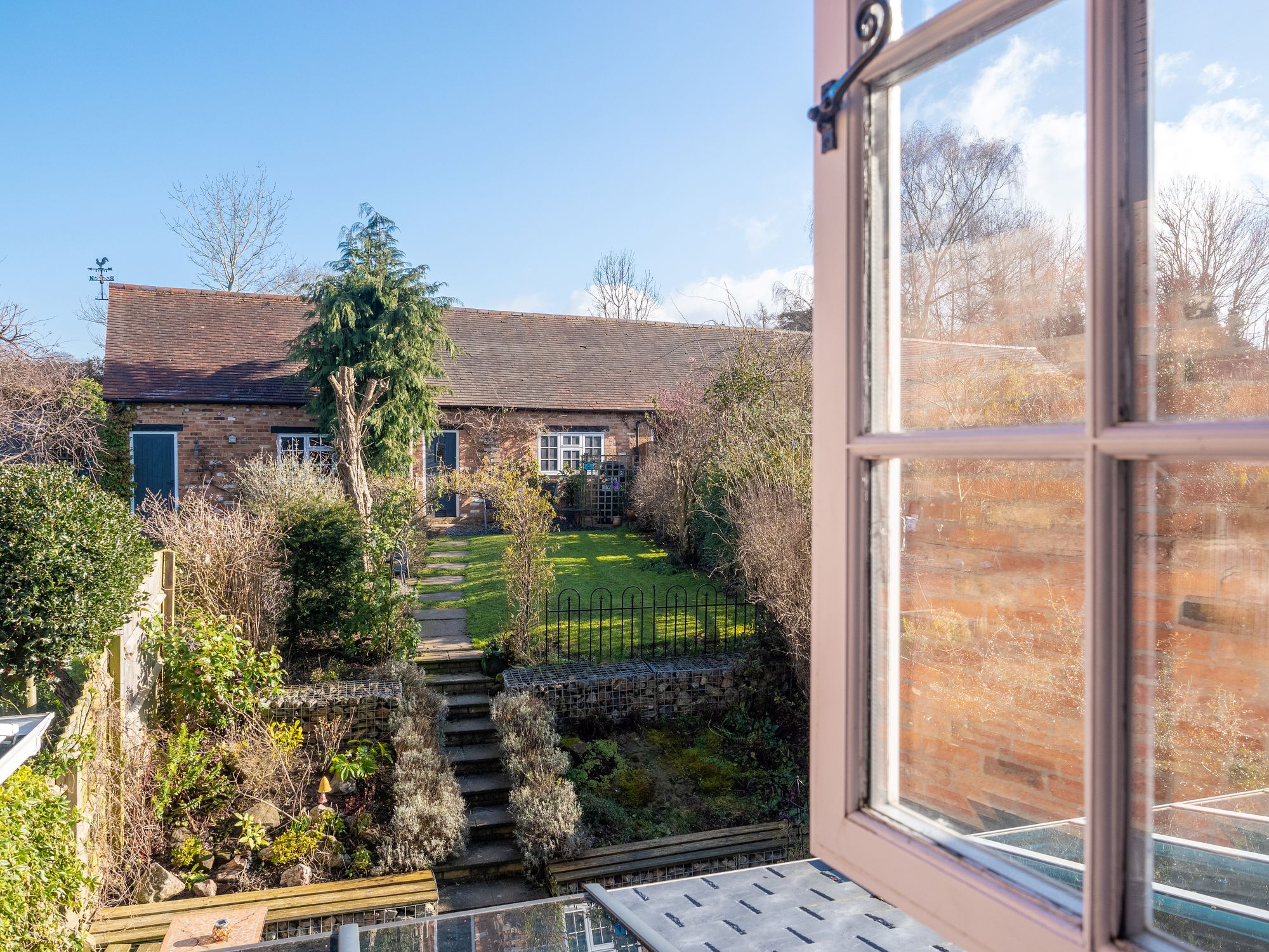 3 bed mid-terraced house for sale in Ashow, Kenilworth  - Property Image 4