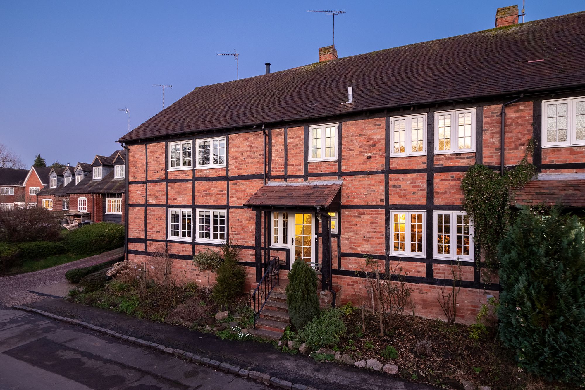 3 bed mid-terraced house for sale in Ashow, Kenilworth  - Property Image 1