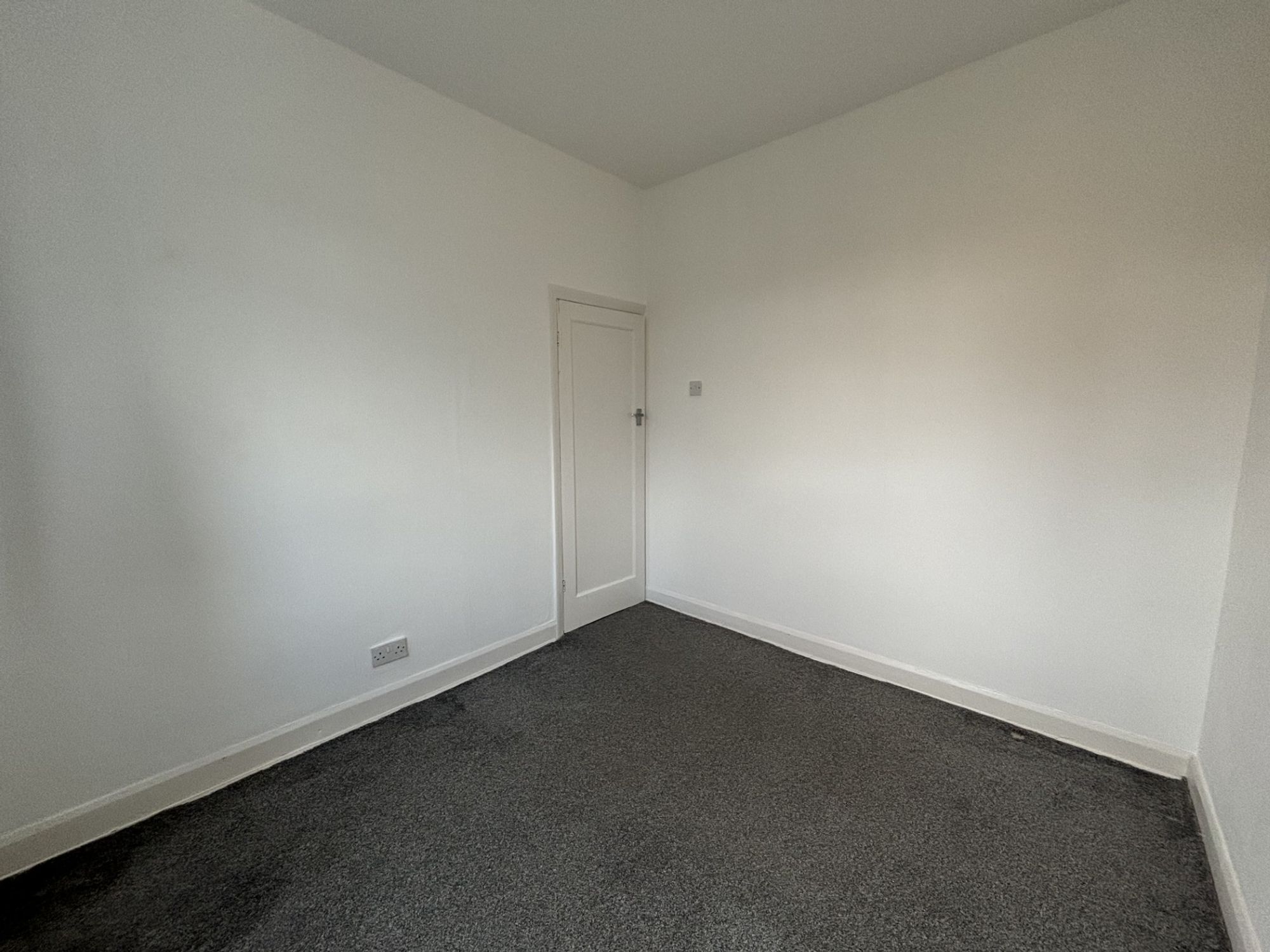 2 bed mid-terraced house to rent in Oldham Avenue, Coventry  - Property Image 9