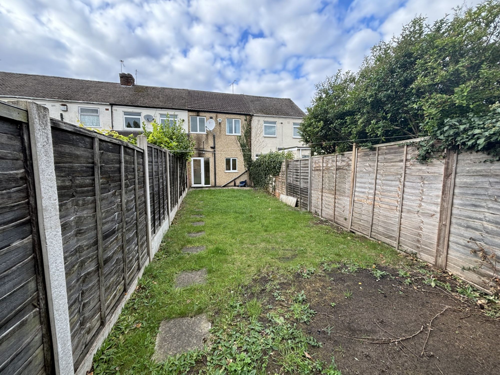 2 bed mid-terraced house to rent in Oldham Avenue, Coventry  - Property Image 12