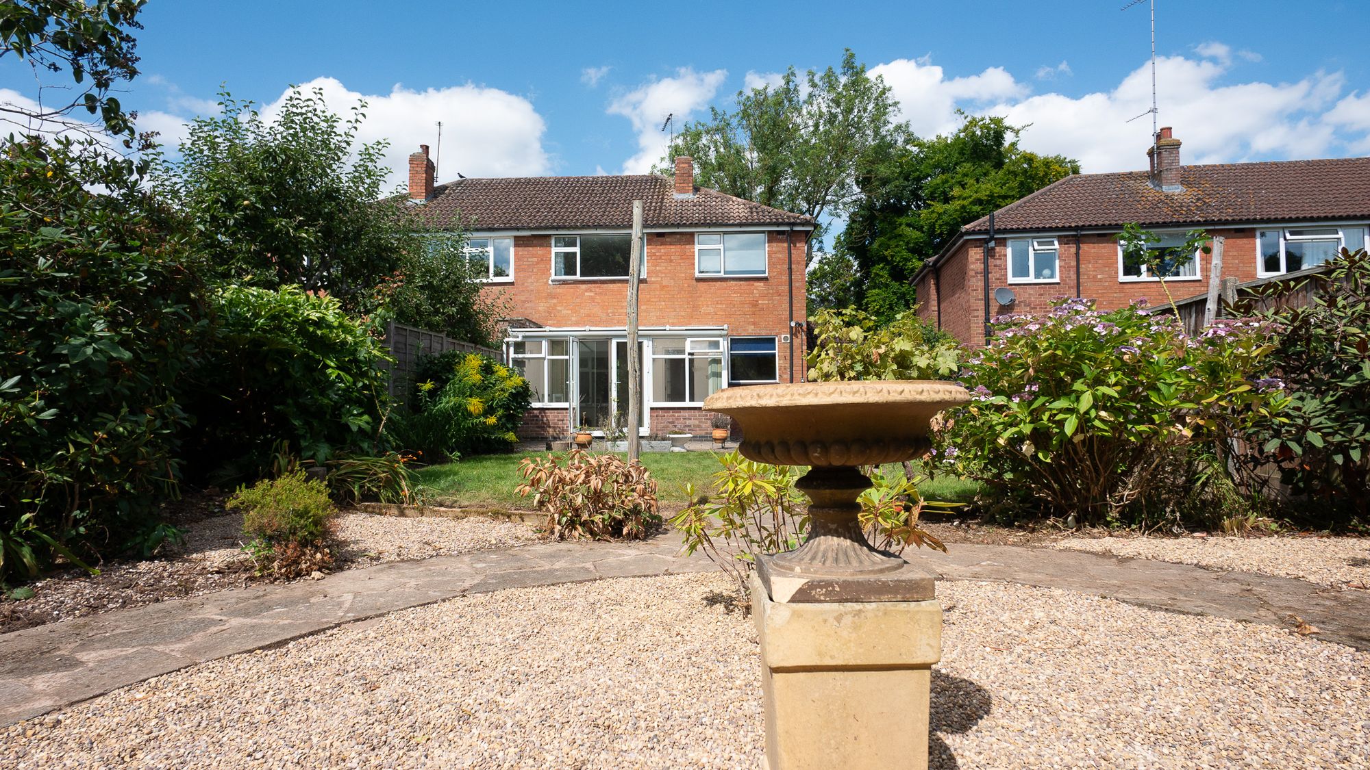 3 bed semi-detached house to rent in Rouncil Lane, Kenilworth  - Property Image 13