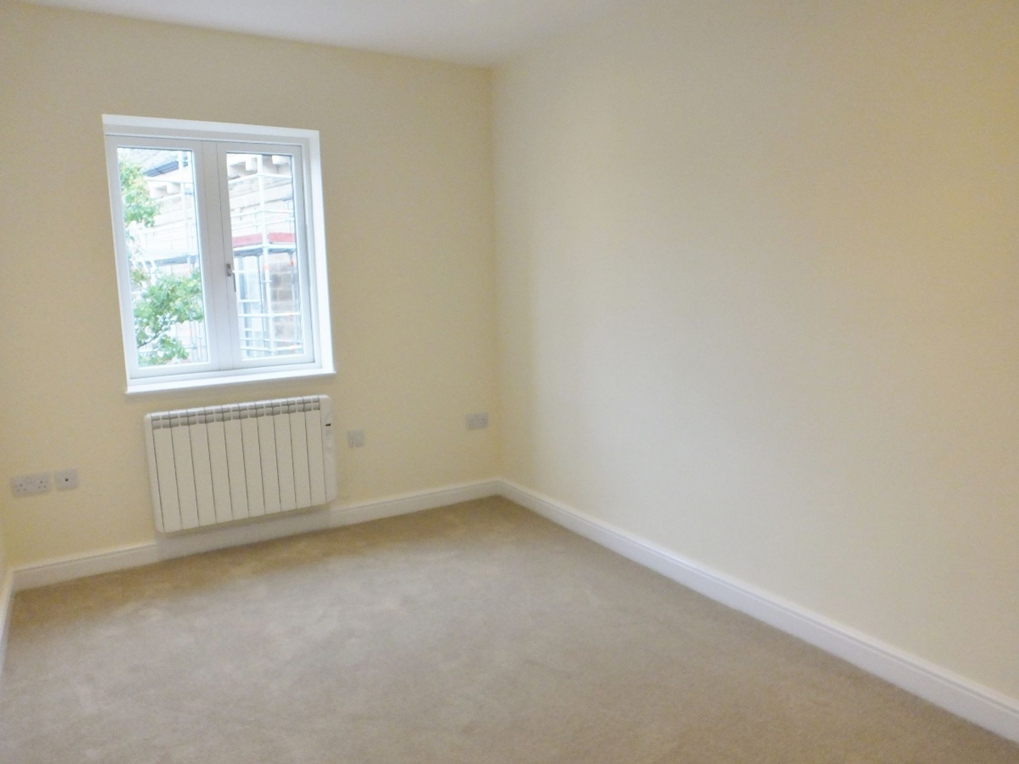 2 bed apartment to rent in Market Place, Warwick  - Property Image 5