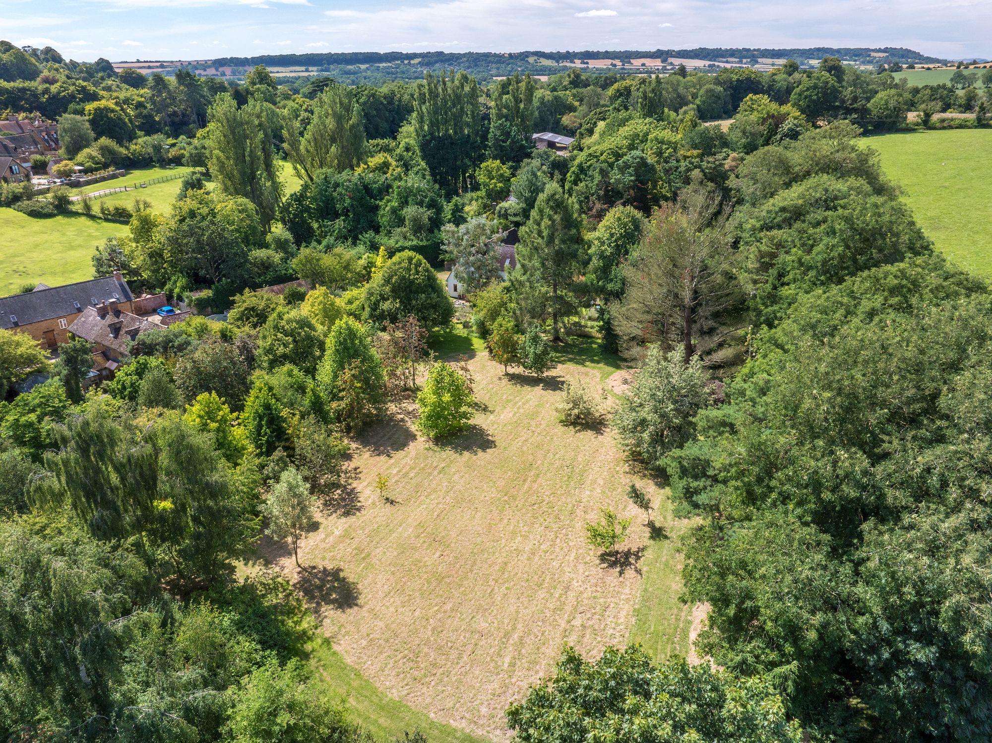 4 bed for sale in Farnborough, Banbury  - Property Image 37