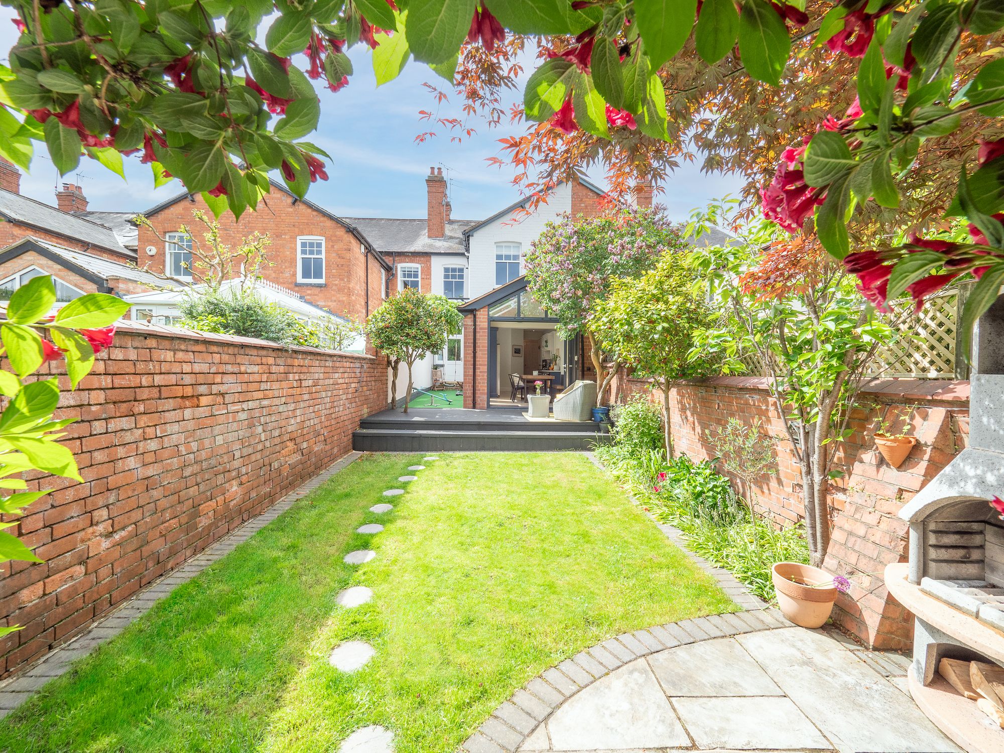 4 bed mid-terraced house for sale in Waverley Road, Kenilworth  - Property Image 5