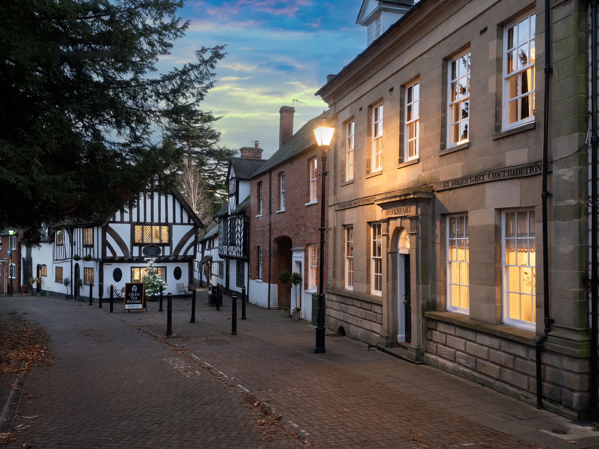 4 bed character property for sale in Castle Street, Warwick  - Property Image 1