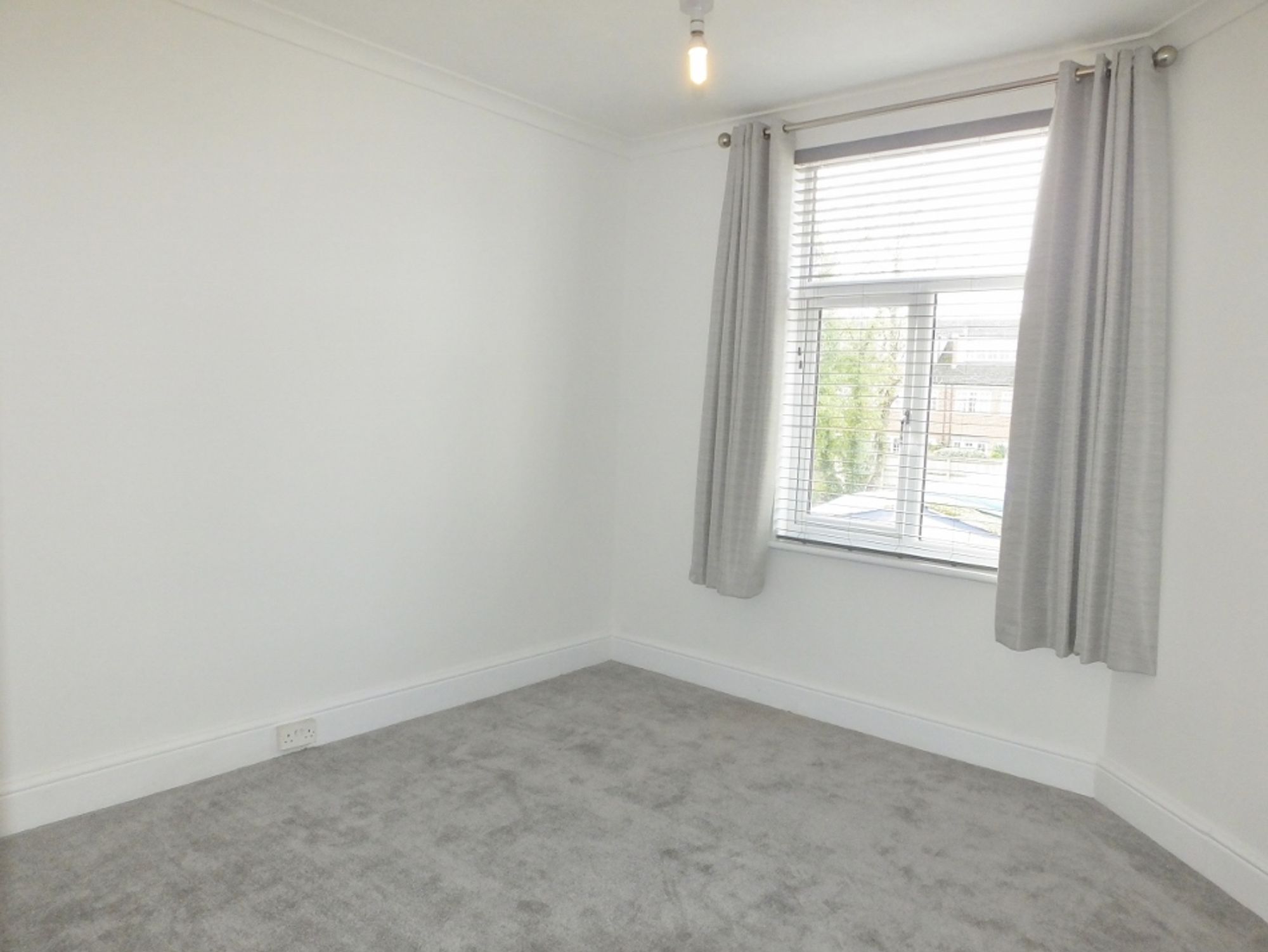 3 bed apartment to rent in Warwick Road, Kenilworth  - Property Image 6