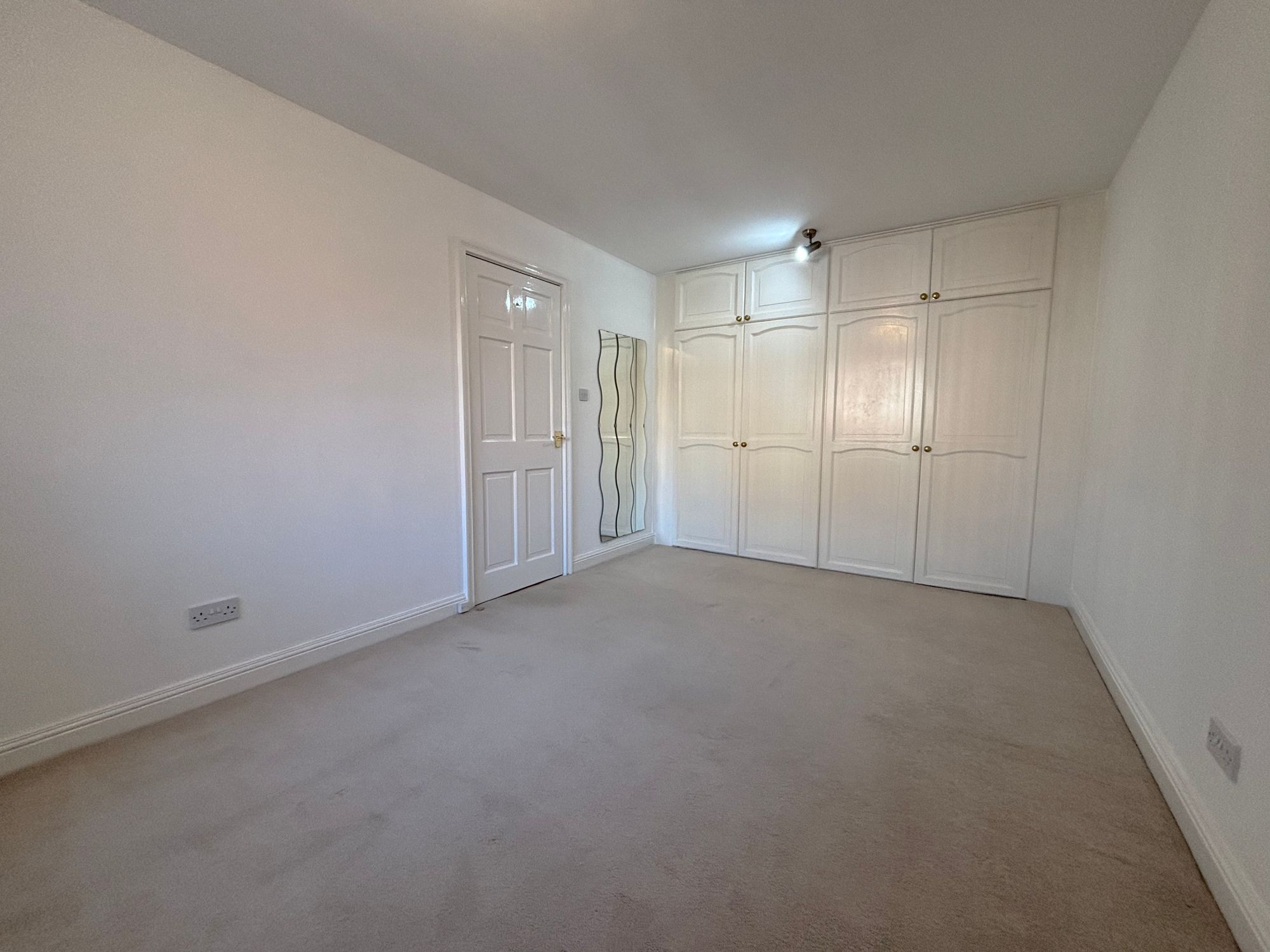 2 bed apartment to rent in School Lane, Kenilworth  - Property Image 5