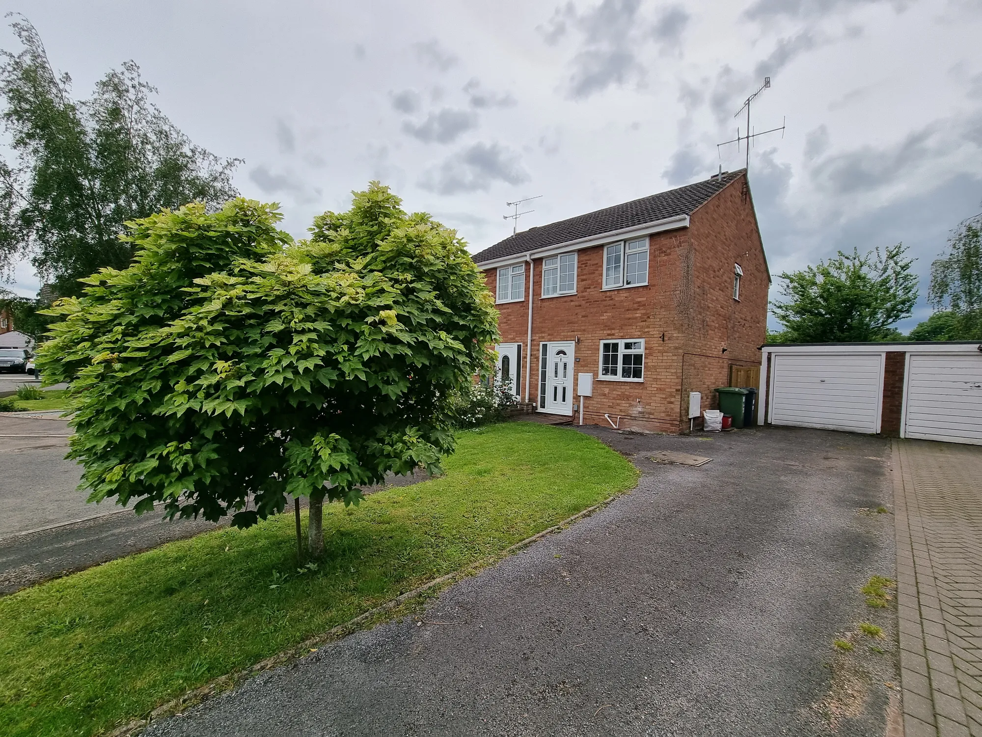 2 bed semi-detached house to rent in Wincote Close, Kenilworth  - Property Image 13