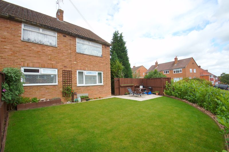 2 bed for sale in Larkfield Road, Redditch 0