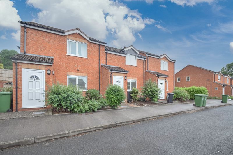 1 bed for sale in Well Close, Redditch 0