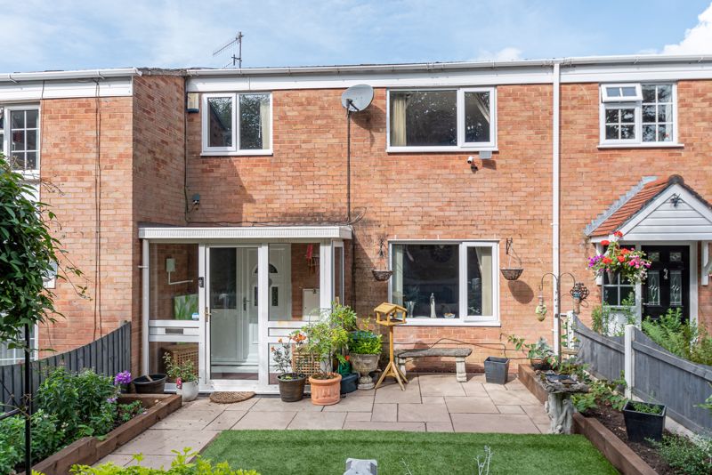 3 bed house for sale in Shelley Close, Bromsgrove 0