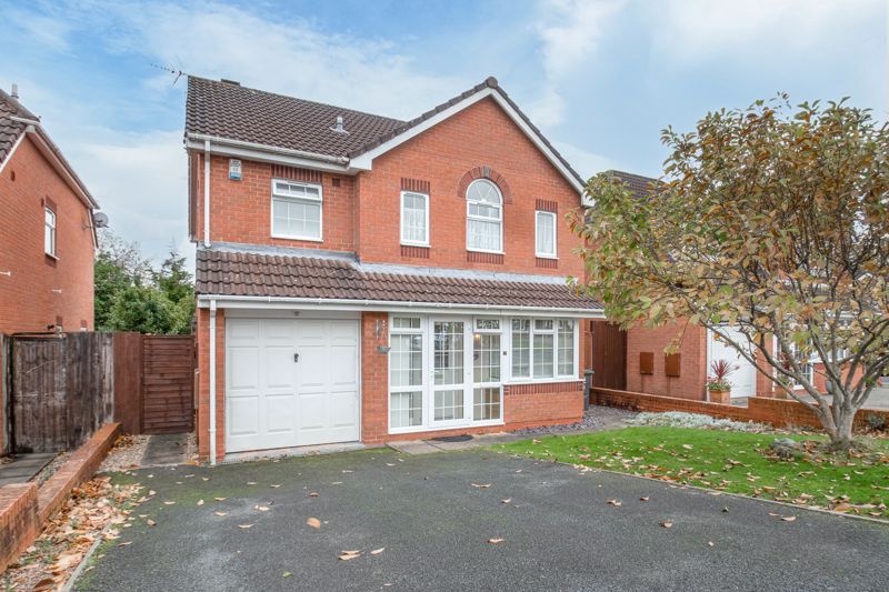 <br/><br/><p ><span >An impressive, detached family home, boasting four bedrooms and an ideal ground floor living space, placed in a highly sought-after residential area of Walkwood, Redditch.</span></p><p ><span >The ground floor accommodation comprises: Entrance porch and hallway with stairs rising to the first-floor landing, guest WC/cloakroom, fitted kitchen providing an integrated double oven, gas hob, dishwasher and sink, along with space for a freestanding fridge freezer, separate utility room with space for freestanding appliances, dining room with a feature bay window, spacious lounge with a feature electric fireplace and French Doors leading to the conservatory, benefiting from a view and access to the rear garden. </span></p><p ><span >The first-floor landing establishes: Master bedroom with fitted wardrobes and a handy en-suite shower room, double bedrooms two and three with fitted wardrobes and a view to the rear garden, good-sized bedroom four with cupboard space and a view to the rear garden, and the family bathroom providing a bath with overhead shower, sink and WC. </span></p><p ><span >To the rear is a generous garden with an initial patio area perfect for garden furniture and entertaining, then laid to a well-maintained lawn with a final seating area laid to slate. To the front of the property is a private driveway providing ample off-road parking along with access to the attached garage. </span></p><p ><span >Well situated in a prime location of Walkwood, there is easy access to well-regarded local schools, shops, and amenities. Redditch Town Centre is a short ride away boasting an assortment of further amenities including shops, restaurants, and a cinema along with the local bus and train stations. It is also conveniently placed to access national motorway networks (M5 and M42).</span></p>
