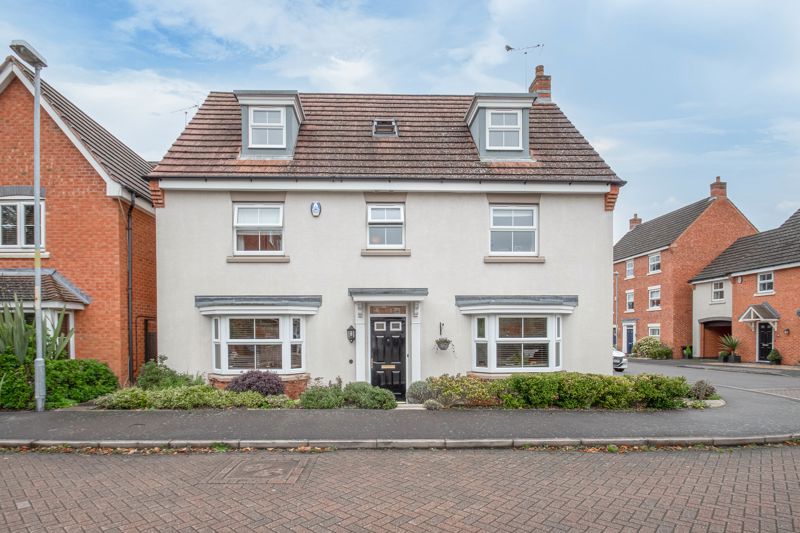 <br/><br/><p ><span >A beautifully presented double fronted detached home boasting three floors, five bedrooms, superb storage and an extensive family living space.</span></p><p ><span >The ground floor accommodation comprises: Entrance hallway with stairs rising to the first floor landing, two storage cupboards, fitted kitchen/breakfast room with integrated appliances (gas hob, double oven, dishwasher, fridge and freezer), separate utility room with space for freestanding appliances, formal dining room with a feature bay window, snug with a feature bay window, and the impressive lounge with an electric fireplace, dual aspect windows and French Doors leading to the rear patio.</span></p><p ><span >The first-floor landing establishes: Bedroom one – a sizeable king bedroom with a walk-in wardrobe and an en-suite bathroom, double bedrooms two and three with fitted wardrobes, good sized bedroom four with fitted wardrobes, the family bathroom, providing a bath, separate shower, sink and WC, and the airing cupboard.</span></p><p ><span >The second-floor homes the master bedroom with dual aspect and skylight windows, fitted wardrobes, and an en-suite shower room, along with a separate dressing room and a spacious landing perfectly suited as an office/reading area. </span></p><p ><span >To the rear of the property is a low maintenance private garden with an initial patio area perfect for garden furniture and entertaining, then laid to a well-manicured lawn with access to the detached double garage and a solar storage shed.</span></p><p ><span >To the side of the property and through the rear gate is a private driveway providing off-road parking for two cars, along with access to the detached double garage with electrics.</span></p><p ><span >Furthermore, the property benefits from a fully boarded loft space, as well as being redecorated throughout with new flooring through the entrance hallway, lounge and formal dining room.</span></p><p ><span >Situated on a quiet residential development, which enjoys easy walking access to Arrow Valley Lake and offers easy access to local leisure facilities, eateries, shops and cultural attractions. The property is also well located for Redditch Town Centre with an assortment of further amenities along with access to motorway links (M42 & M5), bus routes and the local railway station.<br/><br/>Please note there is an annual service charge of £280-£300 towards the upkeep of the estate. </span></p>